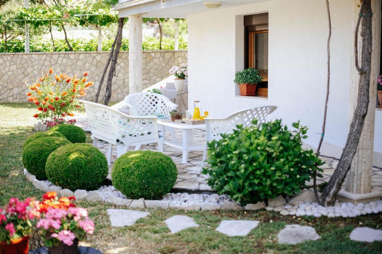 Markovic Village Apartments Ulcinj Exterior photo