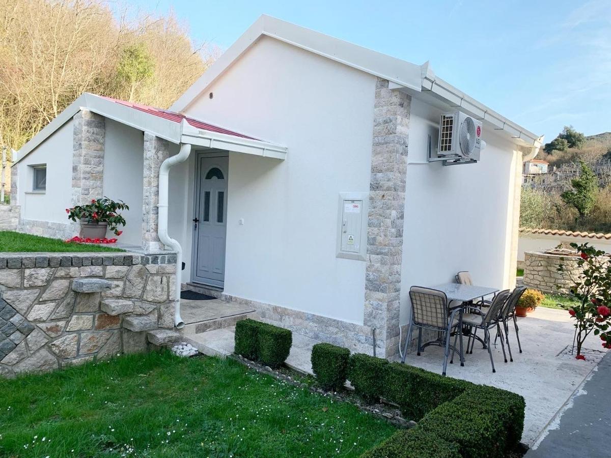 Markovic Village Apartments Ulcinj Exterior photo
